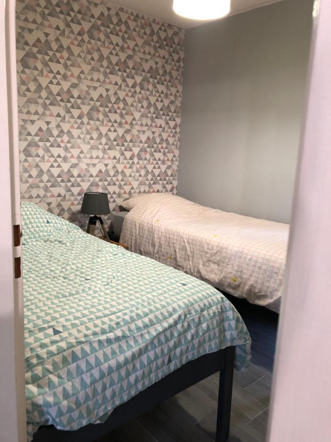 Cottage 4 Personnes Dans Domaine Prive Signy-le-Petit Zewnętrze zdjęcie